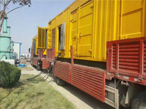 云龙发电机出租如何根据燃油压力判断燃油系统是否存在故障？