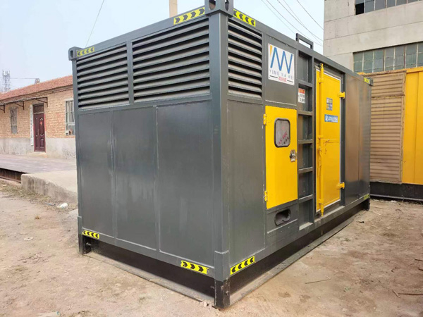 云龙柴油发电机输出电流大小是有什么决定的？