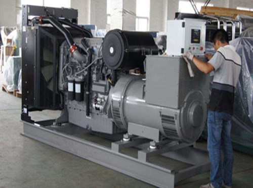 云龙柴油发电机组和储能设备配合使用的案例